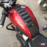 Áo da bọc bình xăng Triumph Bonneville T100 / T120