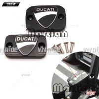 Cặp nắp bình dầu phanh và bình dầu côn CNC Ducati Monster 696 / 795 / 796 / S2R