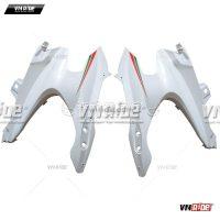 Nhựa ốp đầu đèn Benelli 302R (trái hoặc phải)
