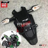 Dè đuôi pat biển số kèm xi nhan Z800