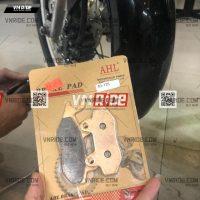 Má phanh trước Royal Enfield Bullet 500 (chính hãng AHL) (Má phanh đồng)