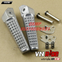 Cặp để chân sau Hornet 250 / Hornet 600