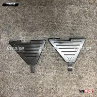 Nhựa ốp phía dưới cốp hông GN250