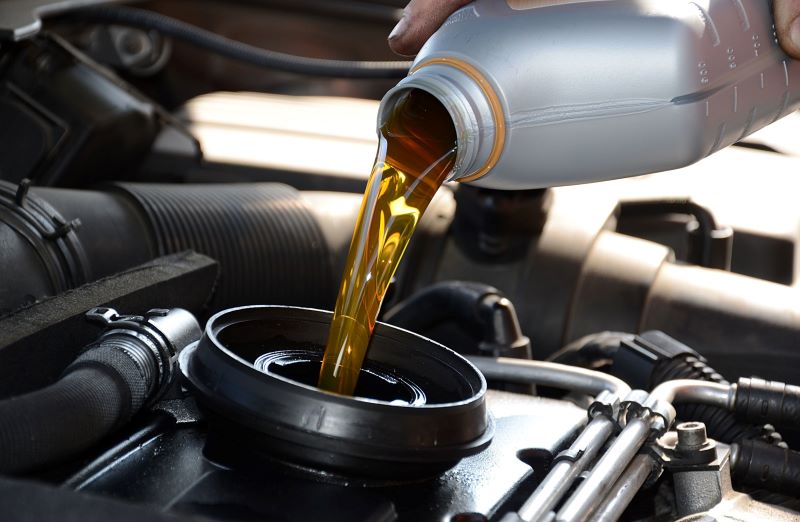 Thay nhớt xe máy và những điều cần biết